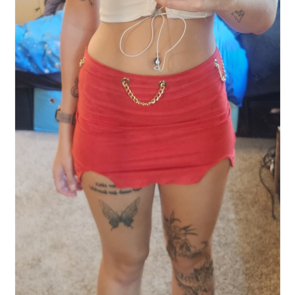 Chic Red Mini Skirt with Gold Chain Accents